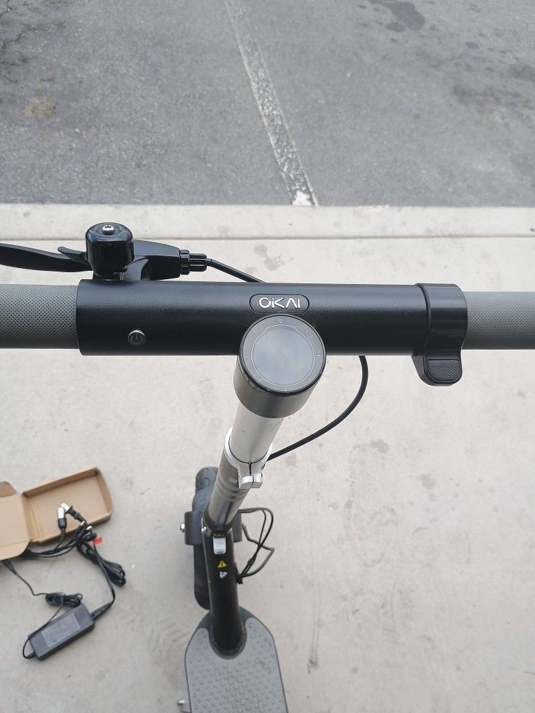 Okai Scooter 
