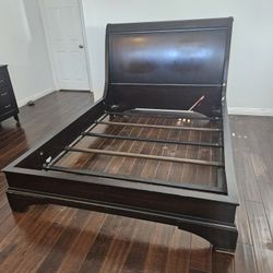 Restoration Hardware Queen Size Sleigh Bed Frame