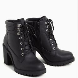 Lace-Up Hiker Bootie (13 WW)