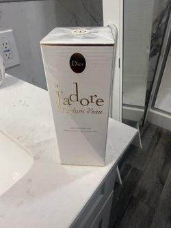 Jadore perfume