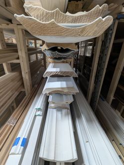 Primed Poplar Crown Moulding