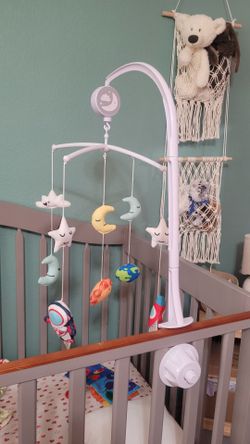 Baby mobile wind up  space themed