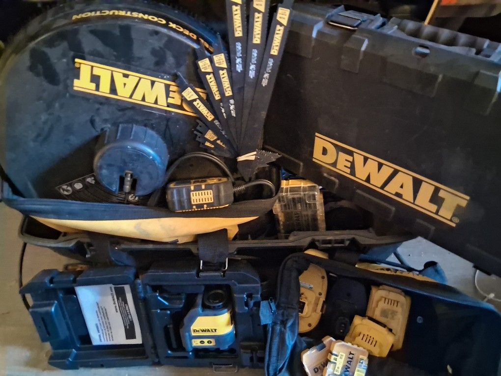 Dewalt Lot! Over $1000 Value!