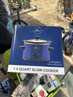 Crock pot slow cooker