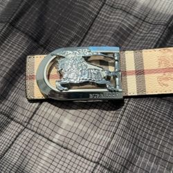 Burberry Belt With Silver Buckle
