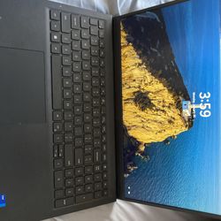 Dell 15 Touchscreen Laptop