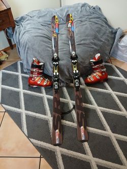 Skis