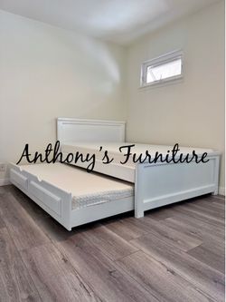 New white full bed and twin trundle with 2 mattresses