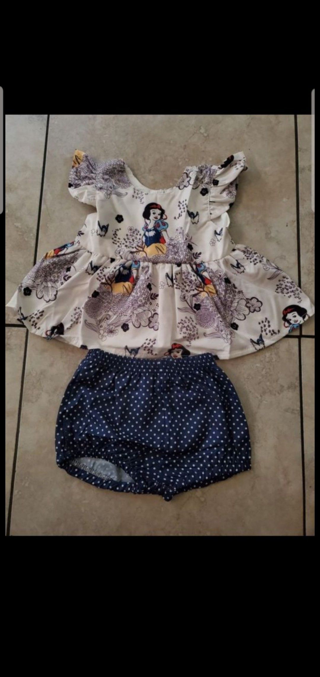 Baby clothes