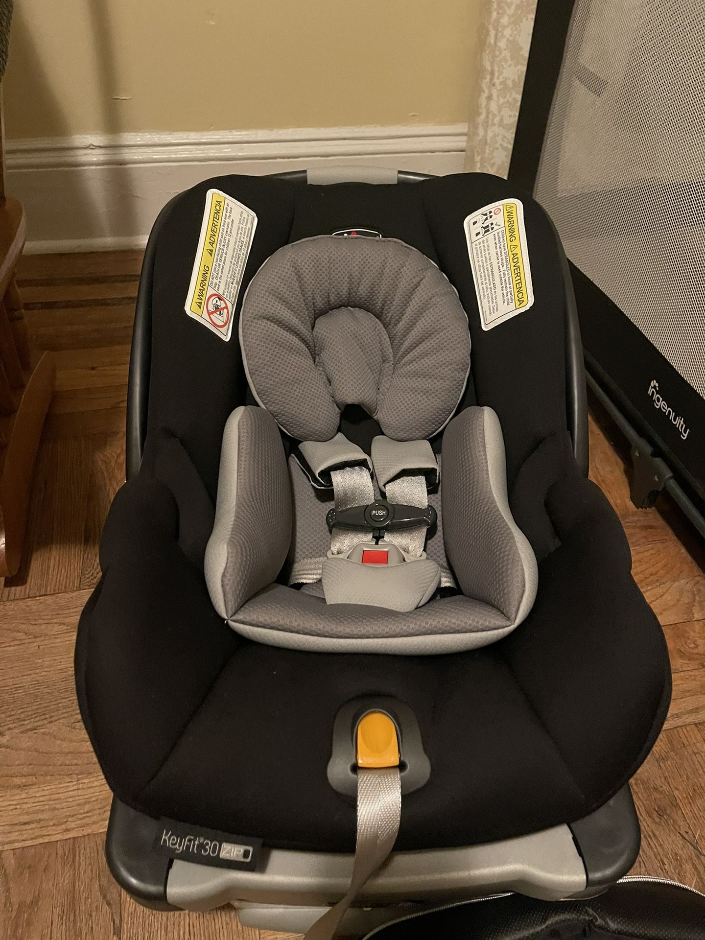 Infant Car Seat (rear Facing )
