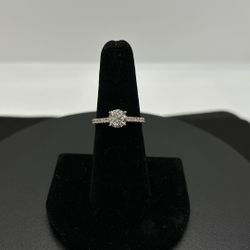 BRAND NEW 14KR 1.38CTW Round Engagement Ring
