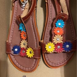 Flowery Huaraches