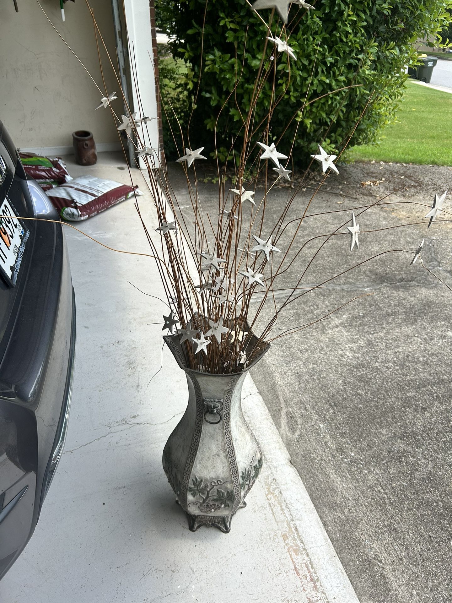 Designed Vase With Artificial Flower