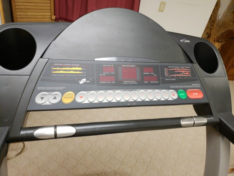 Treadmill great condition! Proform crosswalk advanced 525x for Sale in