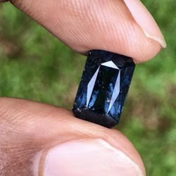 NATURAL UNHEATED 5.77CT COBALT BLUE SPINEL