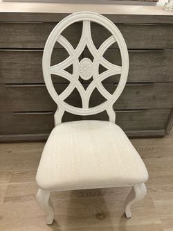 Wood Chair/ Accent Chair