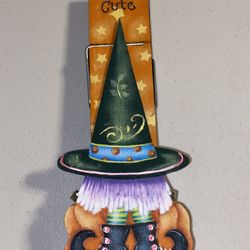 9” BIG Wood Hand painted paper clip wicked, cute Halloween witch