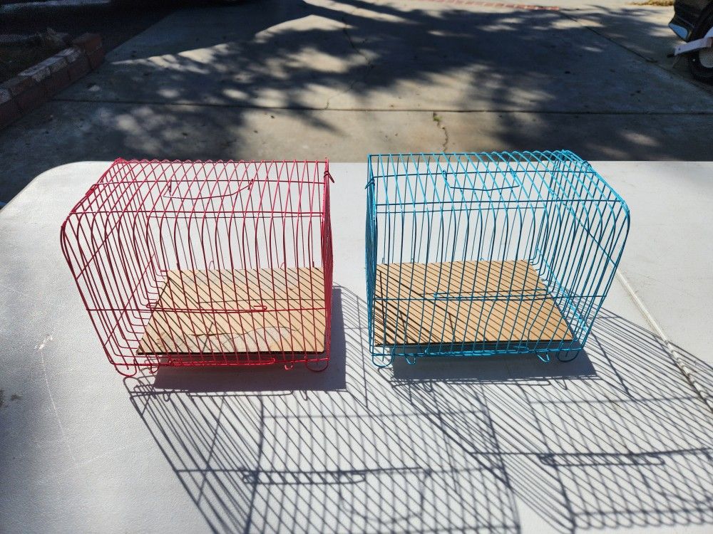 Small Carrier Cages