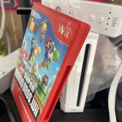 Nintendo Wii + New Super Mario Bros Wii !!