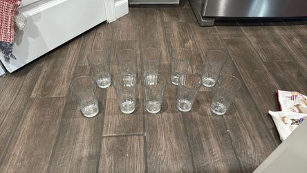 Set of 10 glasses