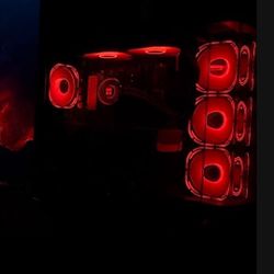 God Tier Gaming Pc (5070 Ti-RYZEN 7 7800X3D)