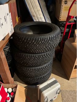 215/55R17 studded snow tires