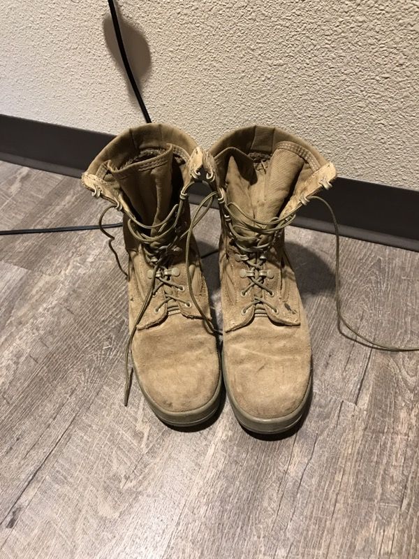 Marine corps boots 9.5 R