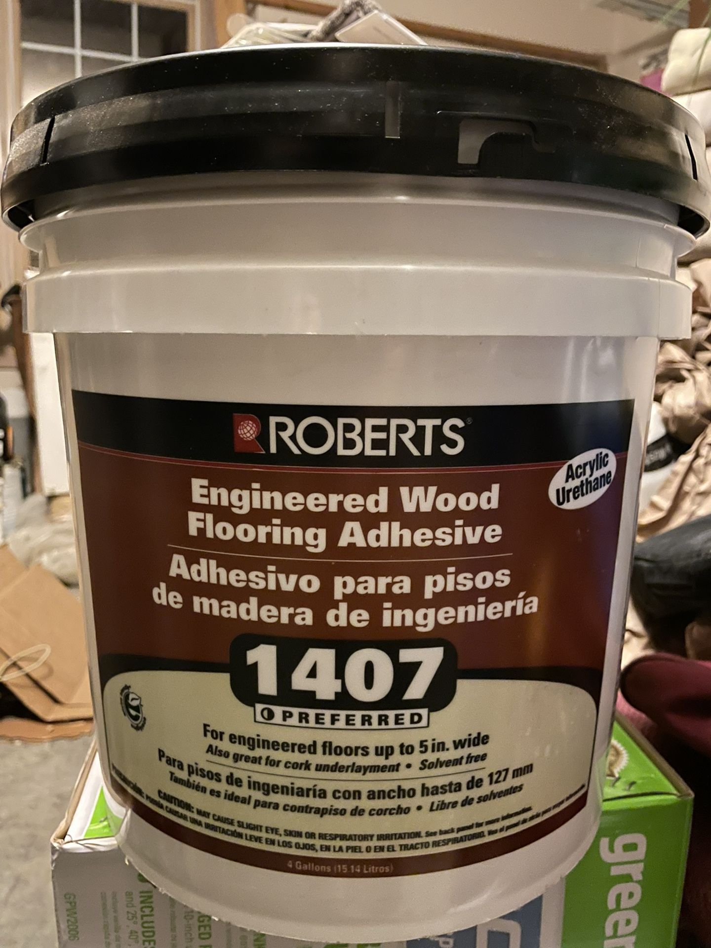 Robert’s Hardwood Floor Adhesive 