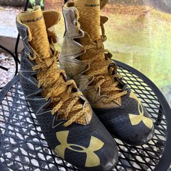 Football Cleats/track