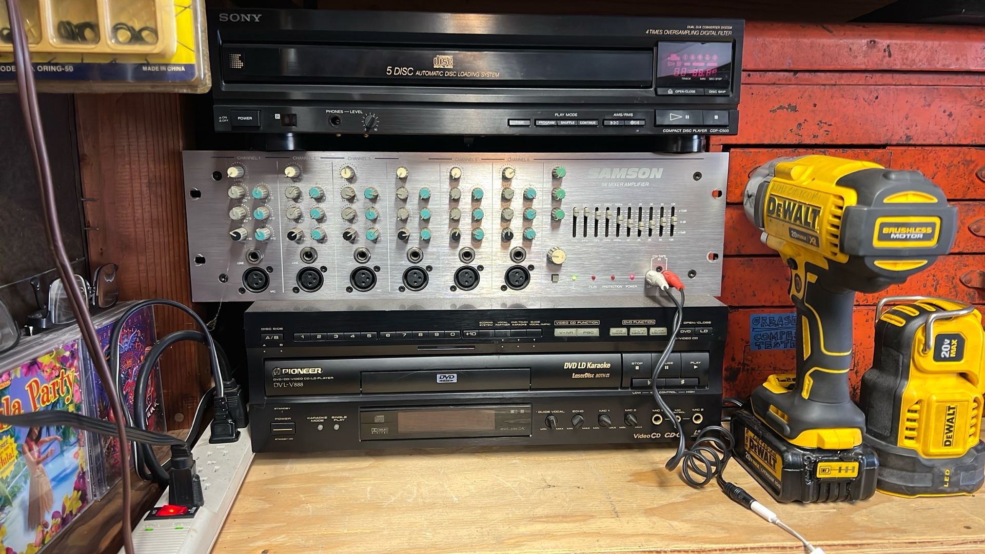 Powered Mixer