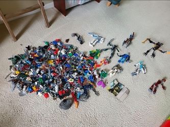 8 pounds Lego bionicle mixed lot
