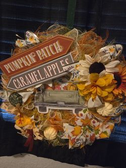 Pumpkin Fall Thanksgiving Wreath 