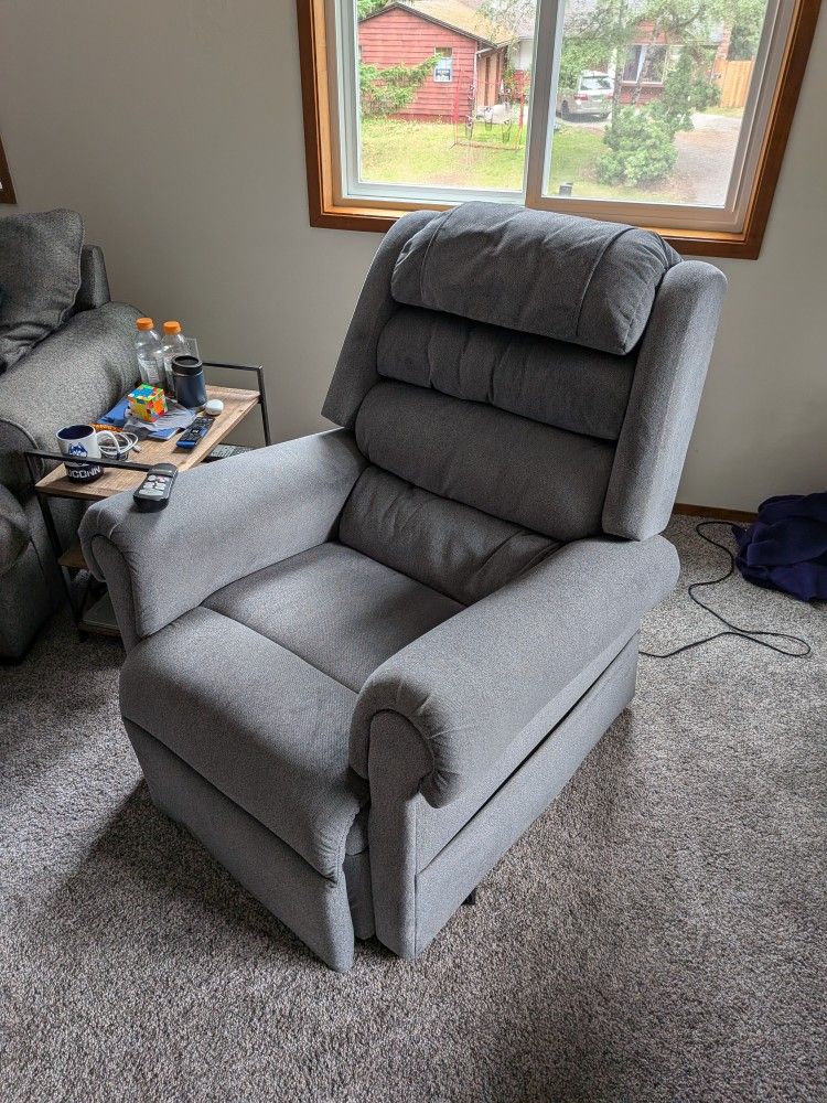 Recliner