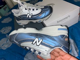 New balance kids 5.5