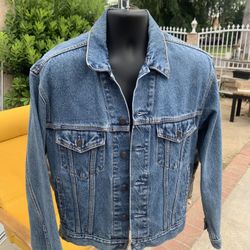 Levis Strauss Classic Jean Jackets x2 S & M (Northridge) 