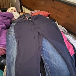 Jeans, leggings, sweat pants, and shorts for woman