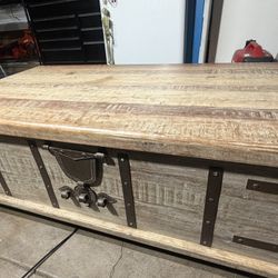 Lift Top Coffee Table 