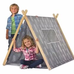 NEW In Original Box Discovery Play Tent... Do Your Kids Need There Own Space To Play And Imagine?