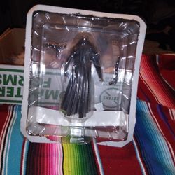 M A T-R I X.=M O R P H E U S=. N/2 T O Y S. Figurine Complete Package Still Closed.