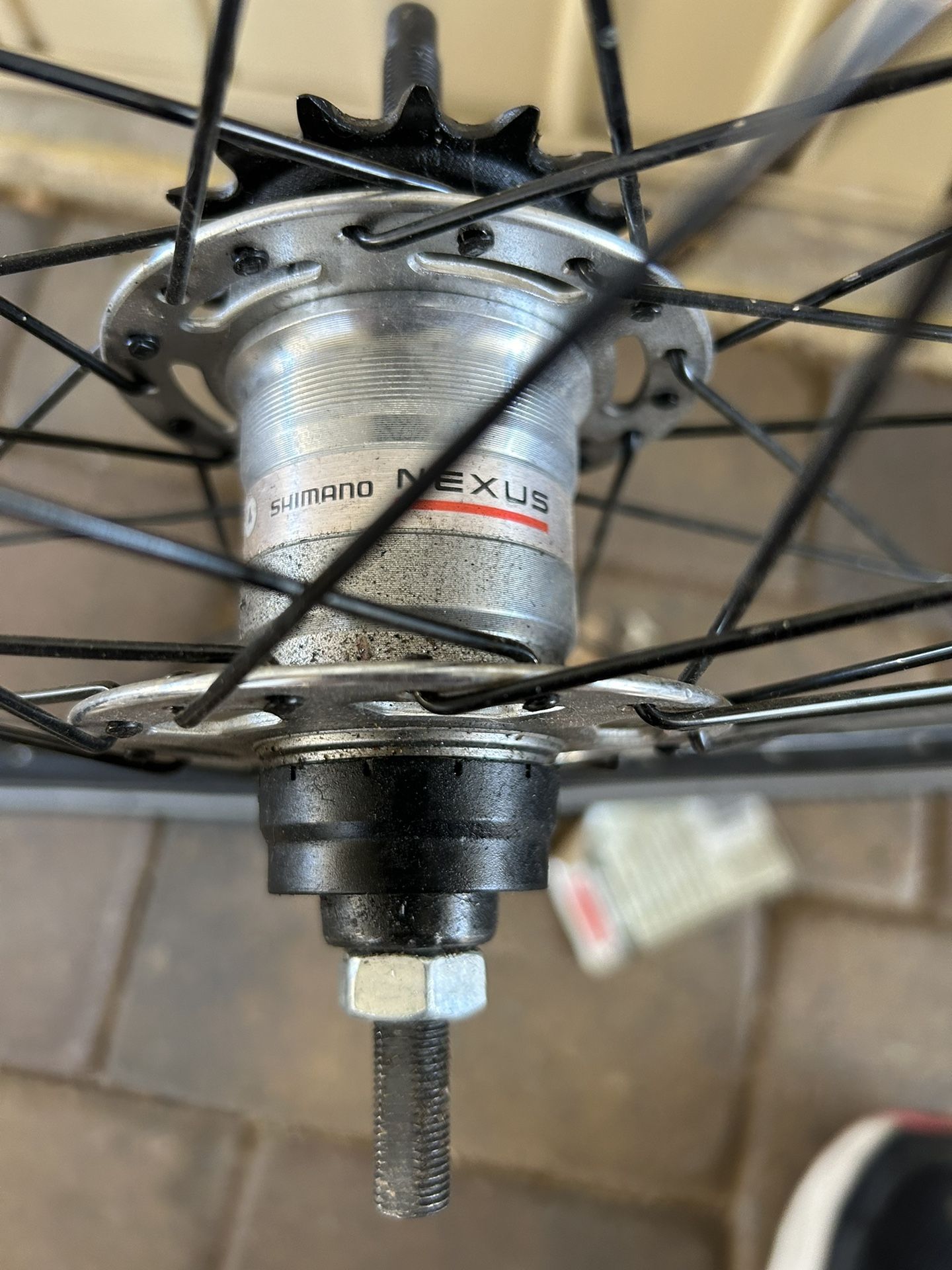 Shimano Nexus SG -3r40 3 Speed Hub/wheel