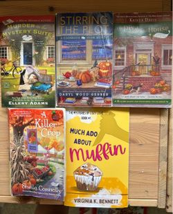 Lot of 5 Cozy Mystery Paperback Books