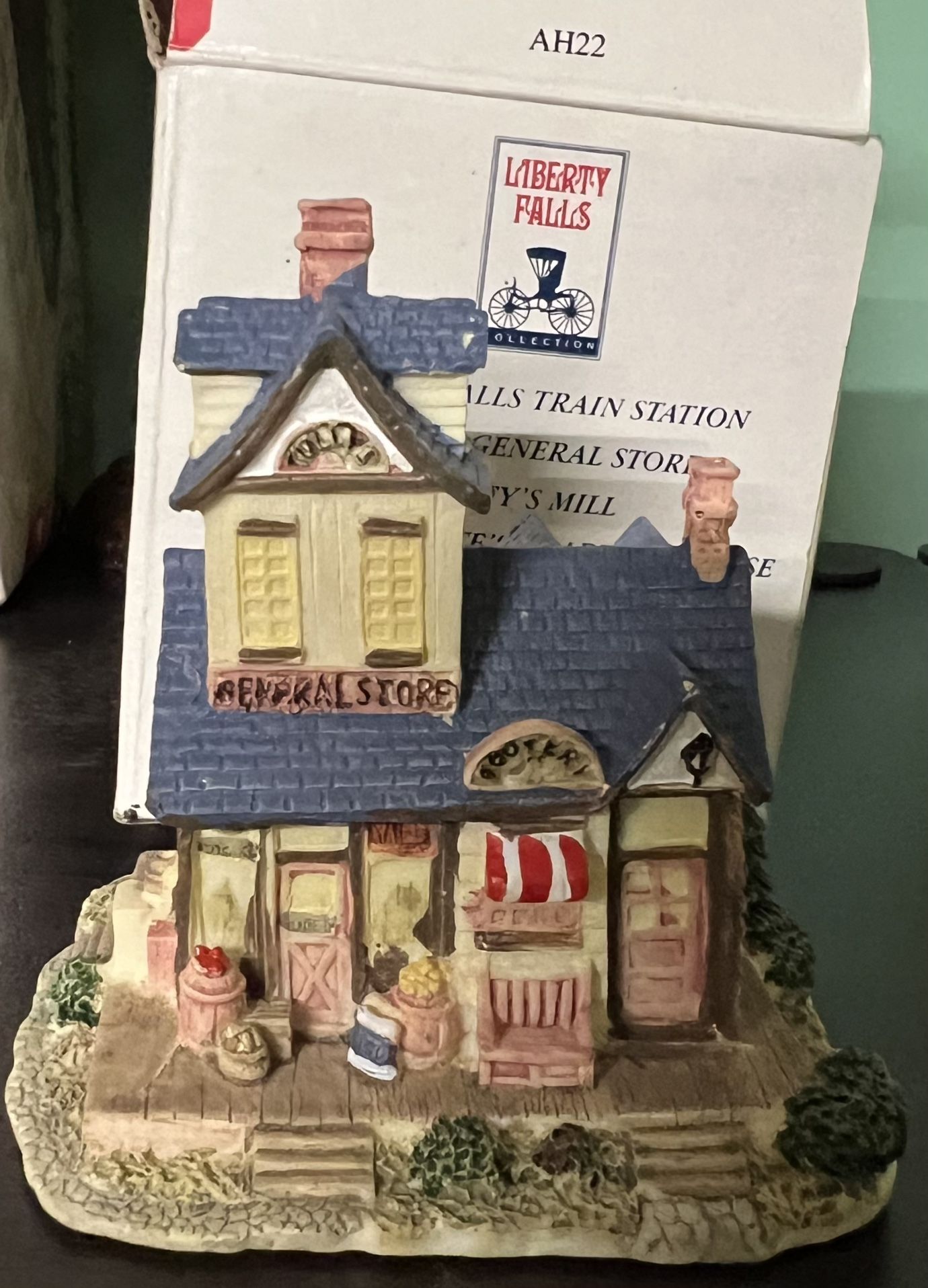 Vtg. Liberty Falls Collection. Tully’s General Store