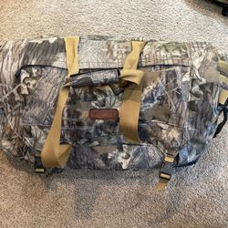 Columbia Mossy Oak Duffle  Bag Suitcase With Strap