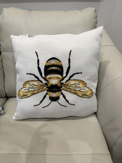 Throw pillow
