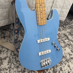 Fender Aerodyne Jazz Bass (MIJ) – Blue – Excellent – NO TRADES