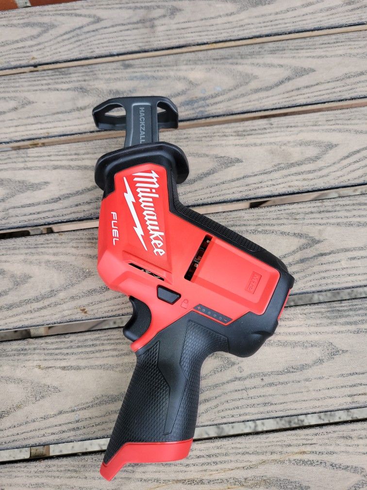 Milwaukee M12 Fuel Hackzall