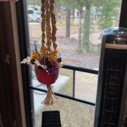 Mini Macrame Hanging Plant 