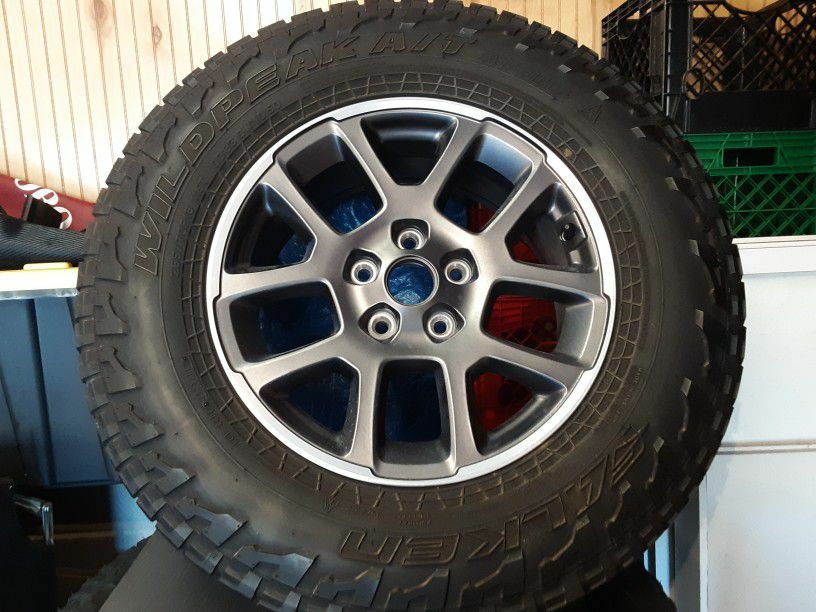 Jeep Wrangler JL Tires/Wheels