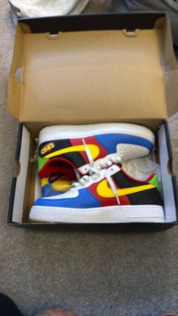Air Force 1’s UNO Edition Size 9