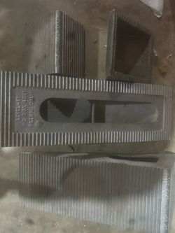 Aluminum leveling block set